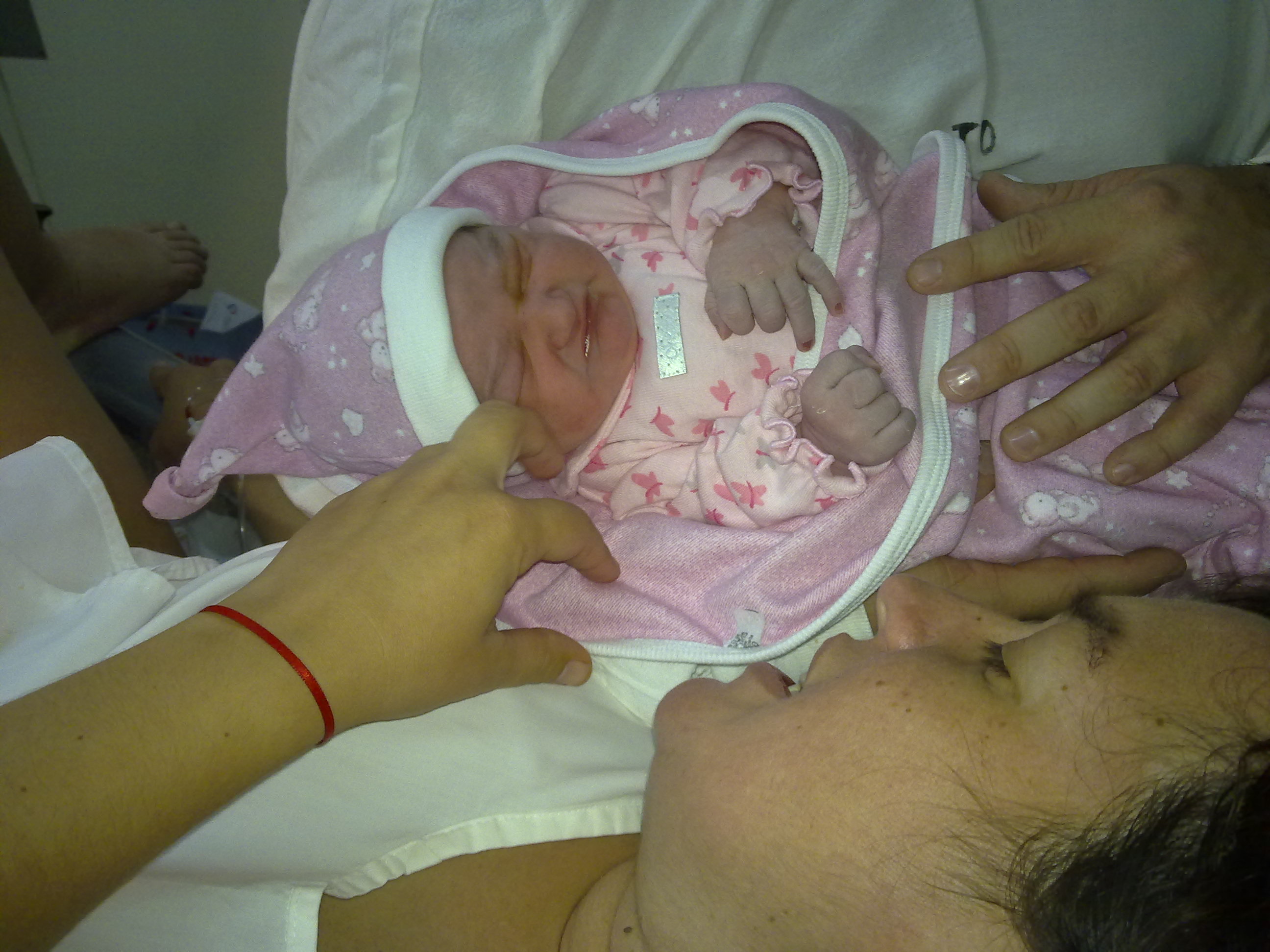 fotos/2010-06-09 - Nacimiento Iara/09062010413.jpg